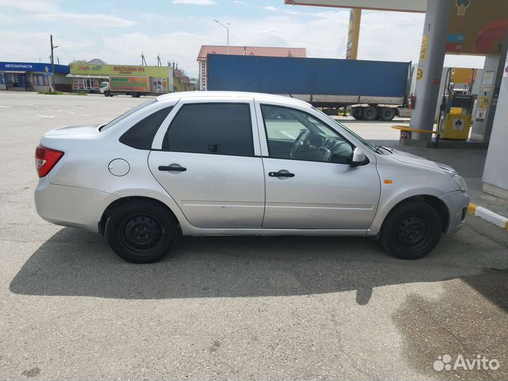 LADA Granta 1.6 МТ, 2012, 237 080 км