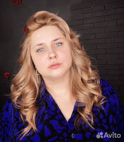 Парикмахер, стрижка, окрашивание, бровист, брови