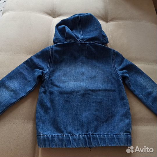 Джинсовая куртка