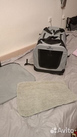 Выставочный дом-переноска для кошек и собак,б/у