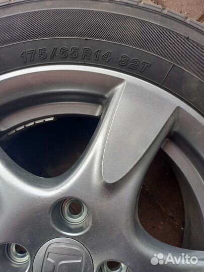 Yokohama A349 175/65 R14 82