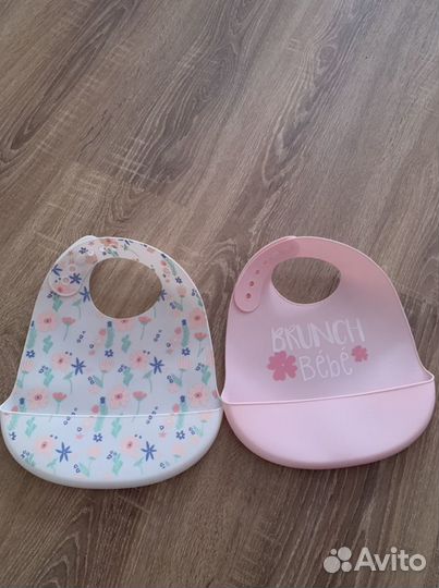 Слюнявчик силиконовый