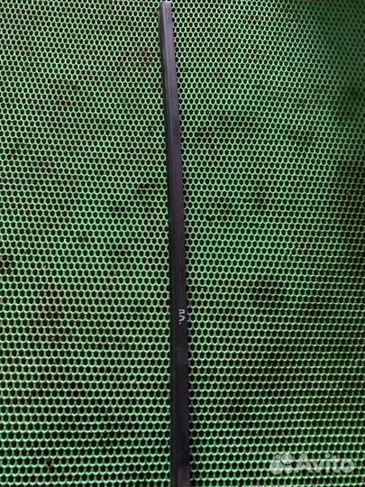 Бархотка передняя правая Opel Astra H Z18XER 2007