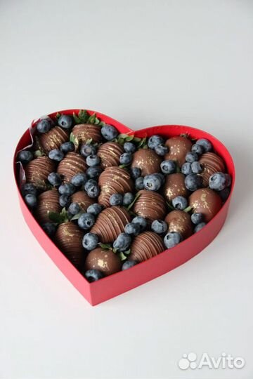 Клубника в шоколаде, наборы, боксы, букеты