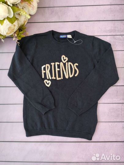 Одежда для девочки,платья,кофты.р.110-116