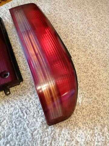 Правый фонарь toyota cresta