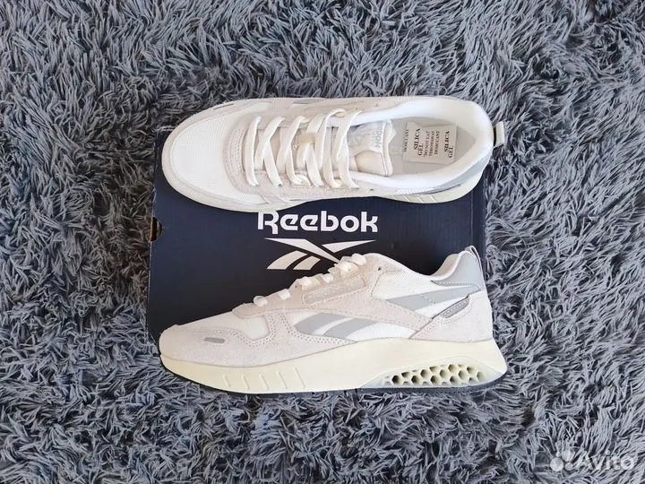 Кроссовки мужские Reebok classic 44 размер