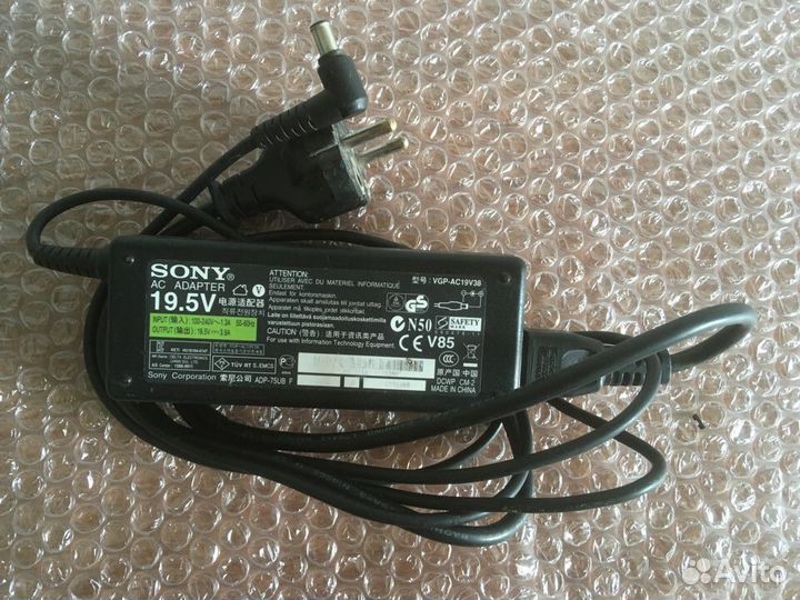 ADP-75UB F Блок питания Sony 19.5V, 3.9A, 6.5-4.4м