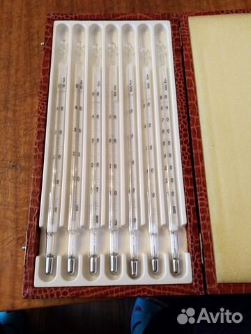 Набор термометров гдр 0-300 град.С