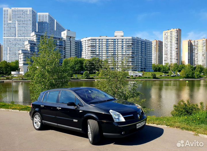 Водитель на своём или вашем авто