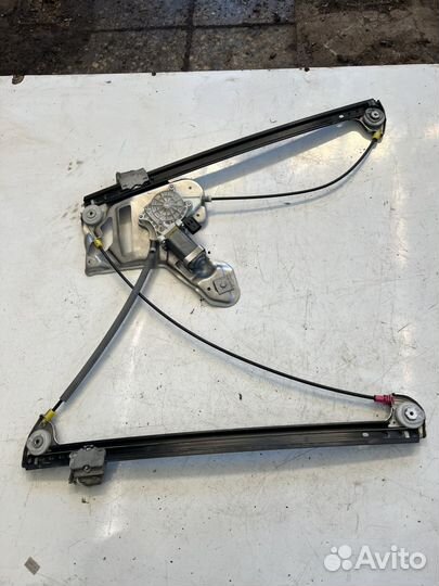 Передний правый стеклоподьемник land rover l322