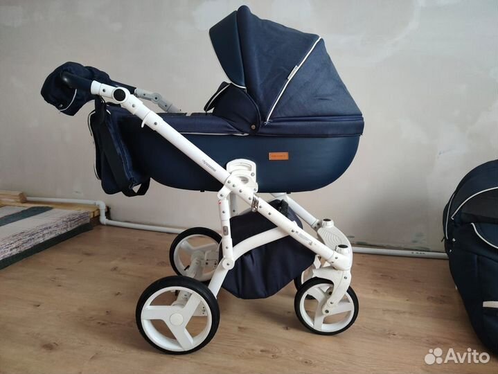 Коляска adamex 3 в 1