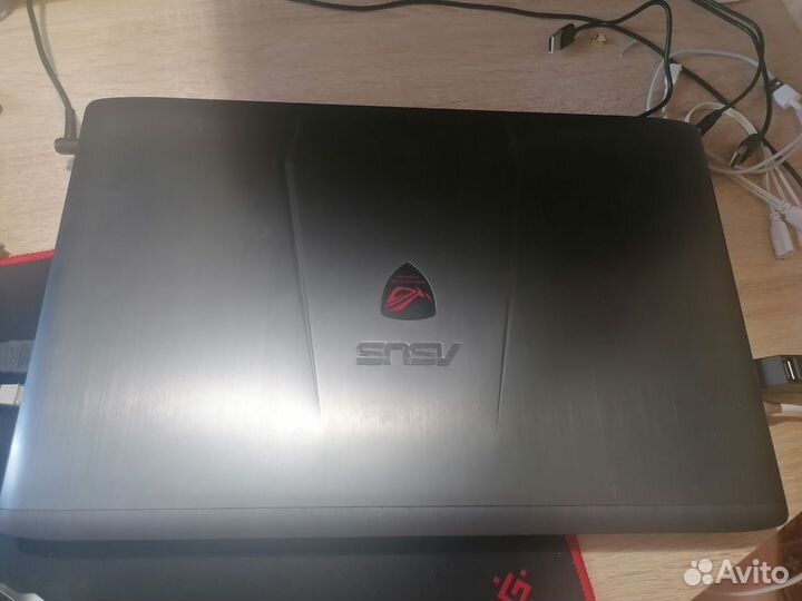 Игровой ноутбук Asus rog gl752wf