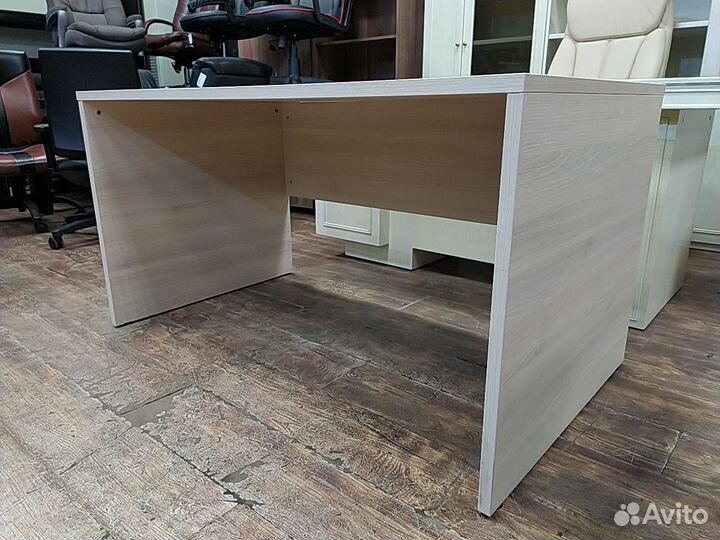 Стол письменный 140х80х75 25мм новый 03001-дбл