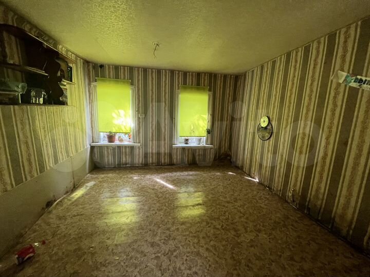 Дом 42 м² на участке 4 сот.