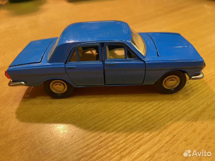Модель авто 1:43 Волга газ 24 а14 СССР