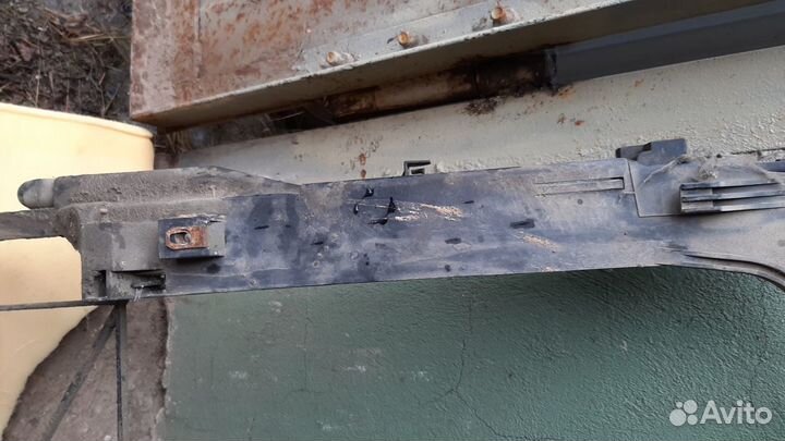 Рамка радиатора BMW X5 E53 орига