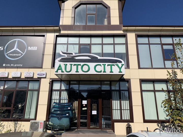 Рестайлинг бампер на Toyota Camry V50-55