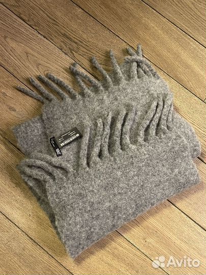 Шарф новый Zara