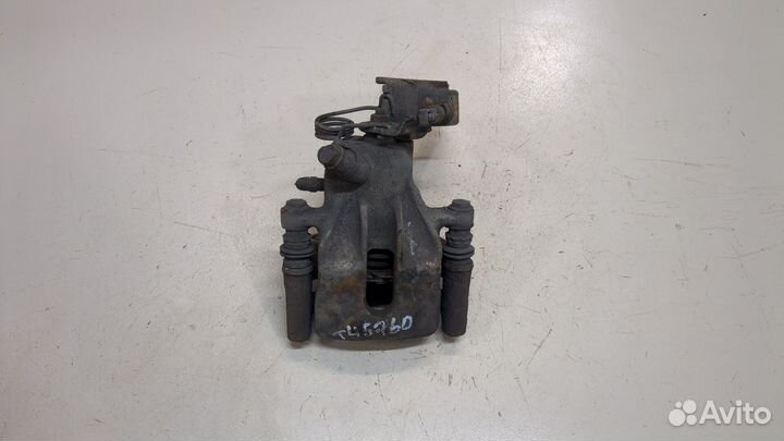 Суппорт Honda Accord 7, 2006