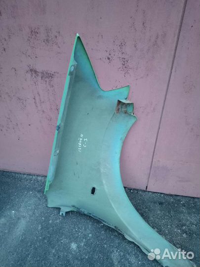 Левое крыло citroen c3 Ситроен ц3