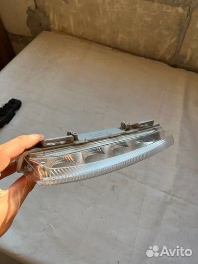 Дневной ходовой огонь передний правый