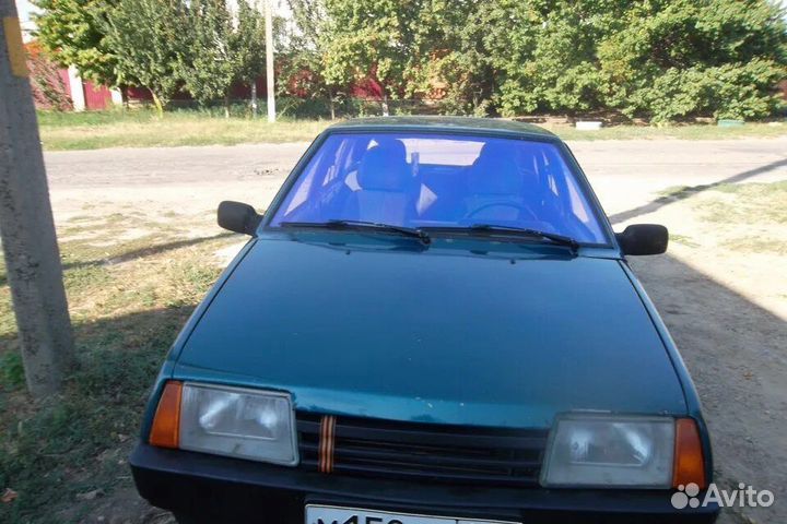 Продам комплект стекол на ваз 2109