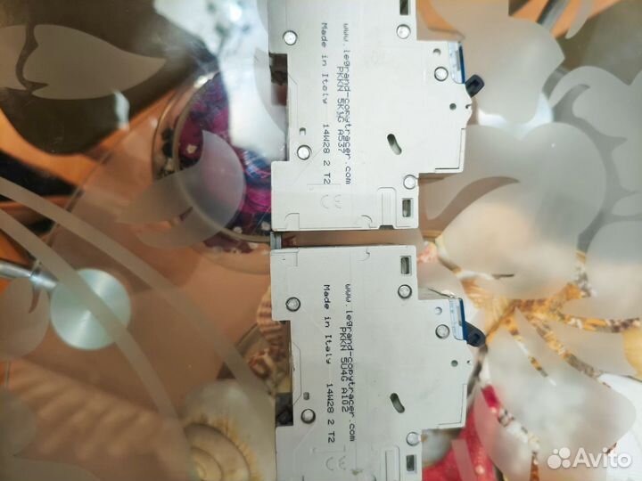 Автоматический выключатель legrand усиленный