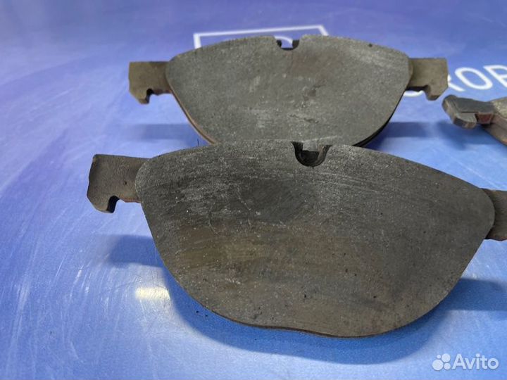 Тормозные колодки переднее Bmw X6 E71 N63B44 2008