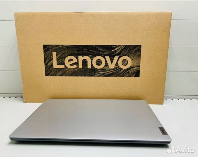 Новый ноутбук 4 ядра/8DDR4/SSD256 для работы/учебы