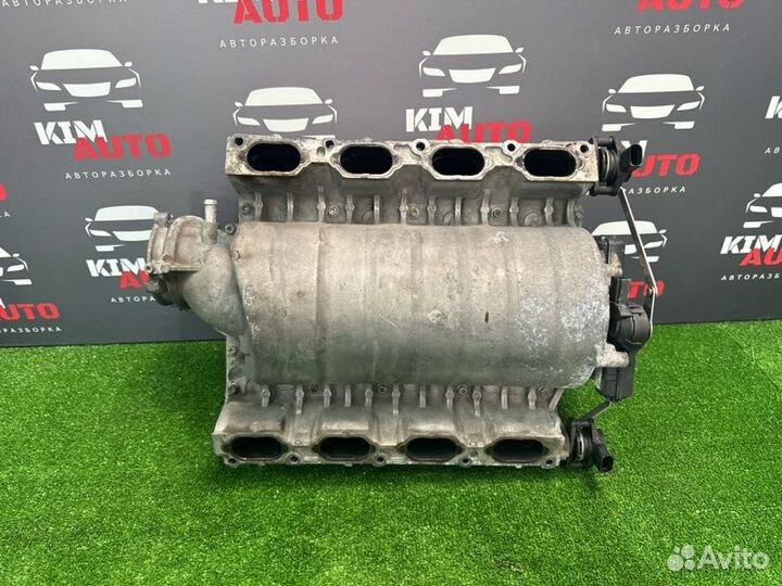 Коллектор впускной Audi Q7 4L 4.2 BAR 2007