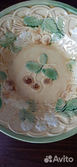 Тарелка глубокая декорированная СССР