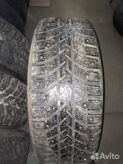 Bridgestone Ice Cruiser 5000 275/65 R17