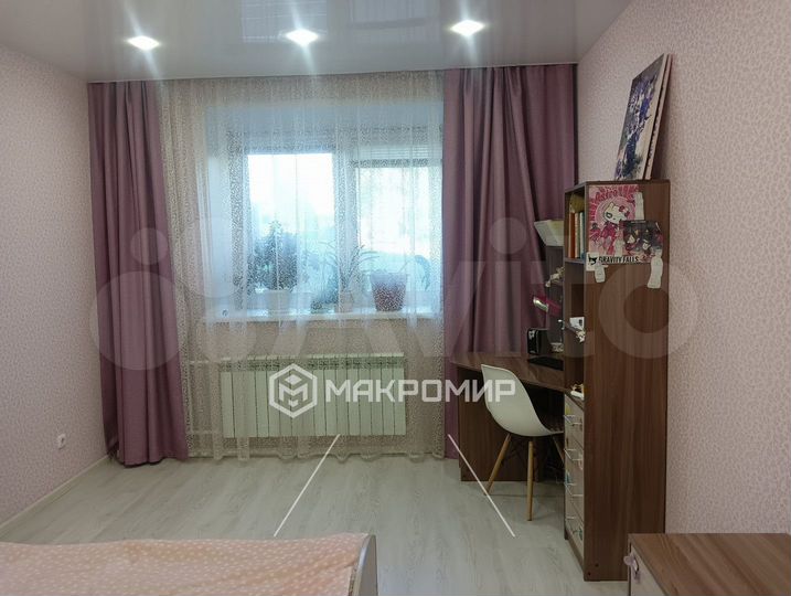 3-к. квартира, 70,5 м², 1/10 эт.