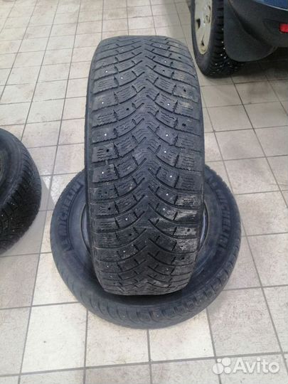 Michelin X-Ice 3 21.5/65 R16