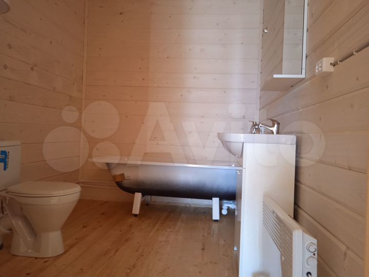 Дом 83 м² на участке 6,2 сот.