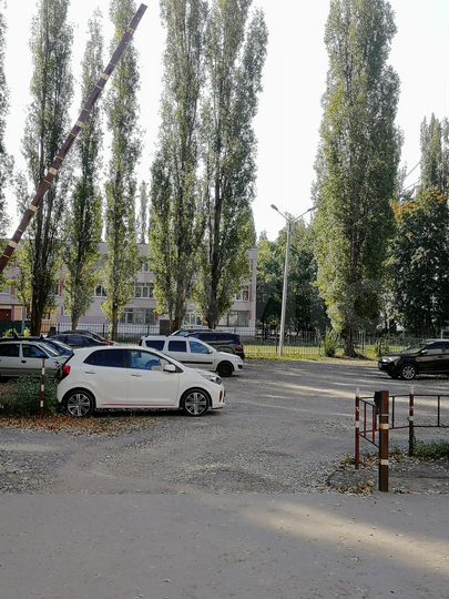 4-к. квартира, 119 м², 1/9 эт.