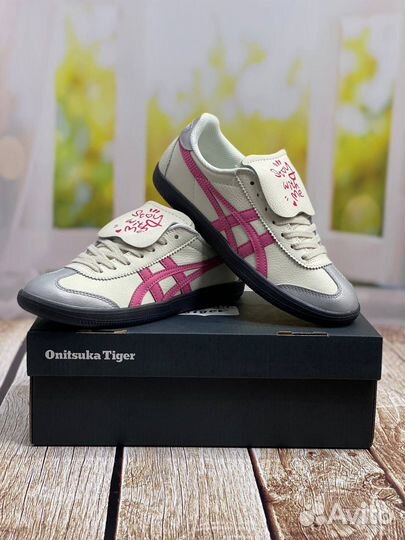 Кроссовки onitsuka tiger