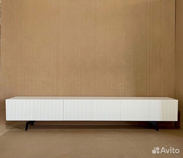 Тумба тв 2м (подвес или опоры)