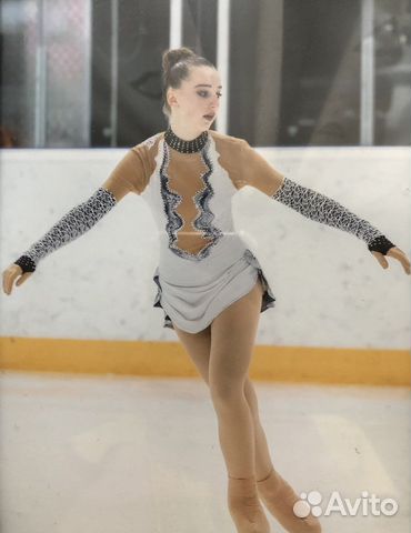 Костюм для фигурного катания