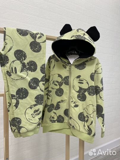 Костюм zara 104