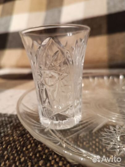 Рюмки и бокалы