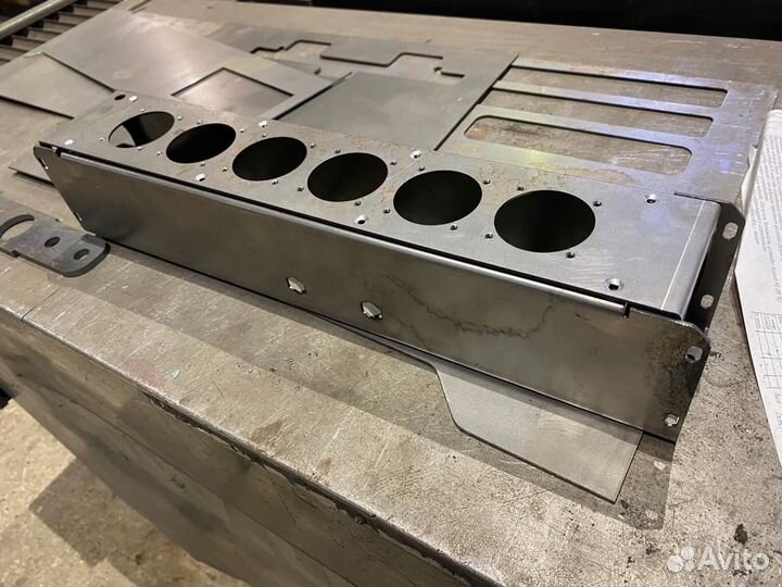 Лазерная резка металла и гибка металла