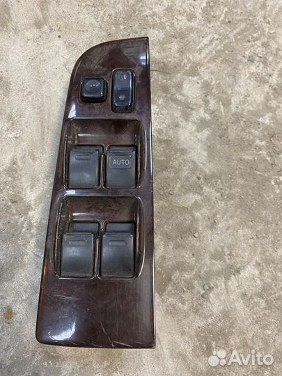 Блок управления стеклоподъемниками