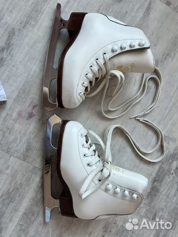 Фигурные коньки wifa размер 27