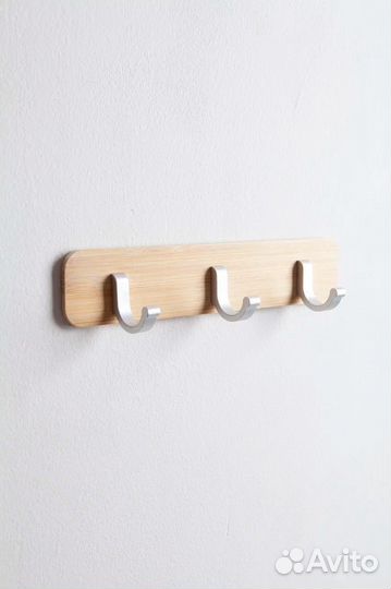 Вешалка настенная