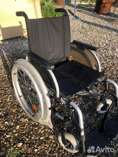 Коляска инвалидная
