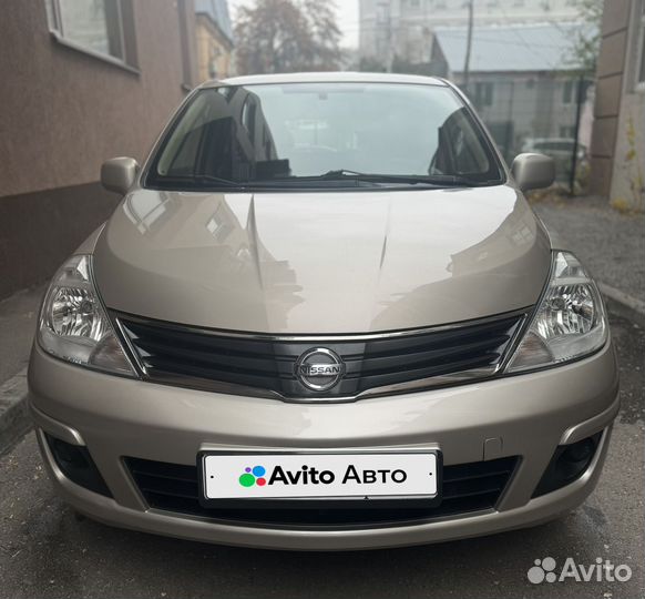 Nissan Tiida 1.6 AT, 2011, 130 100 км
