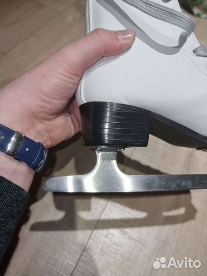 Коньки детские фигурные