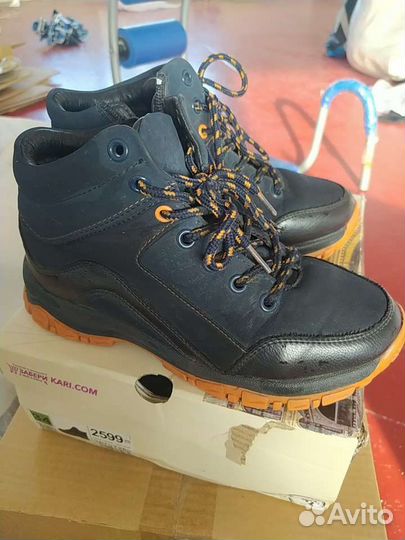 Кроссовки детские утепленные